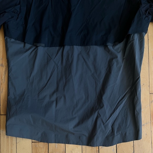On Running Men's Weather Jacket - Picture 7 of 12